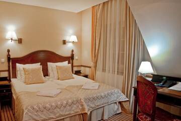 Фото номера Стандартный двухместный номер с 1 кроватью Отель Hotel St. Bruno г. Гижицко 6