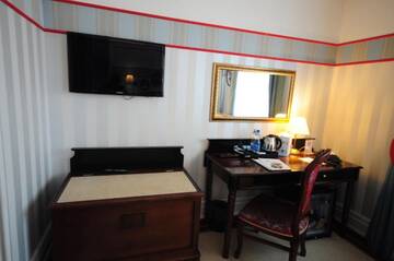 Фото номера Стандартный двухместный номер с 1 кроватью Отель Hotel St. Bruno г. Гижицко 16