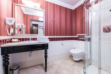Фото номера Трехместный номер Делюкс Отель Hotel St. Bruno г. Гижицко 4