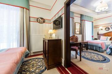 Фото номера Трехместный номер Делюкс Отель Hotel St. Bruno г. Гижицко 6