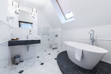 Фото номера Lux King Room Отель Hotel St. Bruno г. Гижицко 3