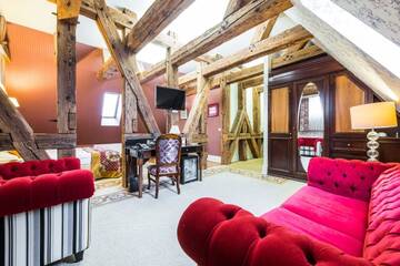 Фото номера Улучшенный двухместный номер с 1 кроватью Отель Hotel St. Bruno г. Гижицко 4